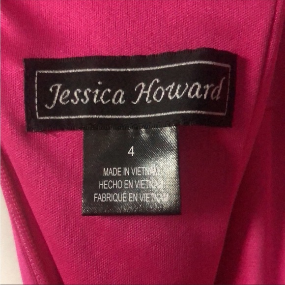 Hot pink flutter sleeve dress - Picture 8 of 9